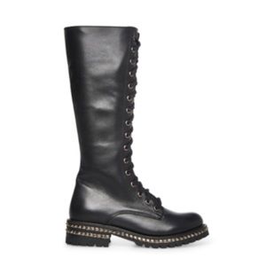STEVE MADDEN ZIP AND LACE UP BOOTS SIZE 8.
